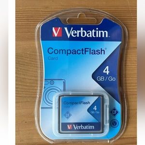 VERBATIM AMERICAS LLC 95188 FLASH MEMORY CARD 4 GB